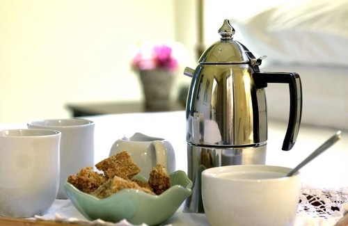 Franschhoek Cottage | Petit Plaisir! Romantic Garden Cottage With Beautiful Mountain Views