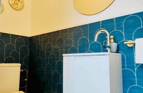 Nemours Apartment | Petite maison centre-ville