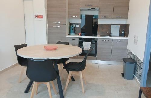 Mouchan House | Petite Maison dans le Gers 32