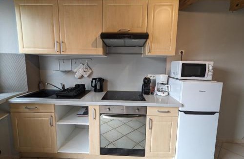 Virieu-le-Grand House | Petite maison de village située entre lacs, cascades et montagnes