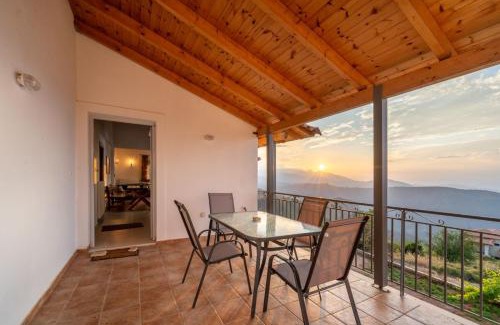 Aigialeia Villa | Petros House Fantastic View By Greece Apartments