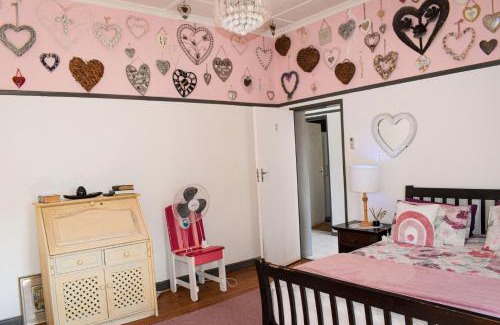 Beaufort West House | Pets Haven