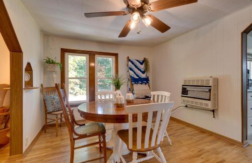 Toledo House | Pets Welcome Tranquil Retreat with Yard in Jewett!