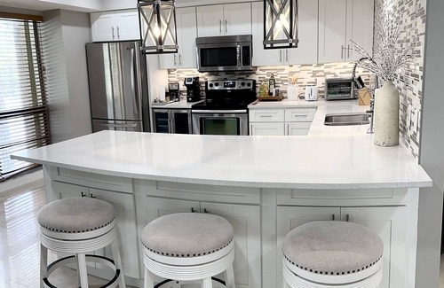 Hunt Club Condo | PGA National golf villa condo , 2 bed, 2 bath. PRIME LOCATION.