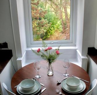 Almondbury House | Pheasants Crossing - luxurious and cozy cottage in peaceful rural location