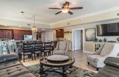 Gulf Shores Condo | Phoenix Gulf Shores, 6th Floor! Park on the same Floor as Condo!