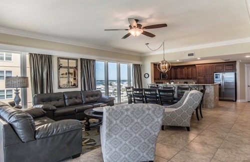 Gulf Shores Condo | Phoenix Gulf Shores, 6th Floor! Park on the same Floor as Condo!