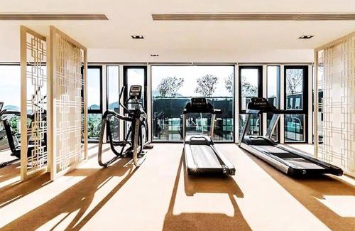 Talat Yai Apartment | Phuket Town - Infinity Pool & Gym