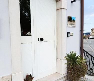 Busso Apartment | PIAZZA SANTANGELO - Home -