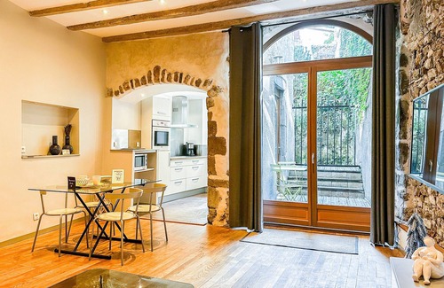 Annecy Old Town Apartment | Picasso avec terrasse cœur vieille ville