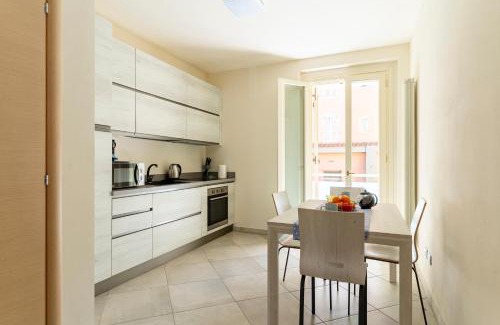 Venezia Nuova Apartment | Piccola Venezia Bright Apartment with Balcony!