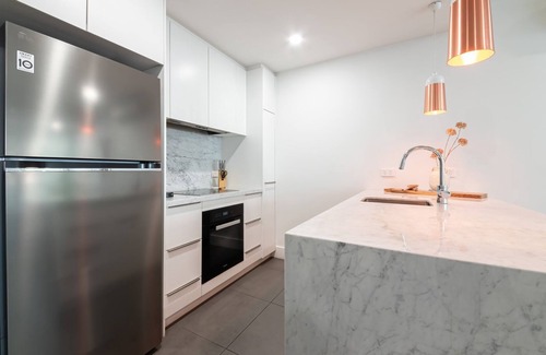 Sandringham Apartment | Piccolo by the Beach