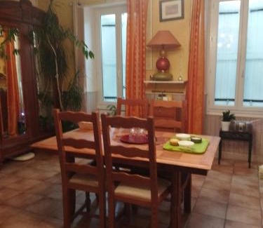 Montreal House | Pichot