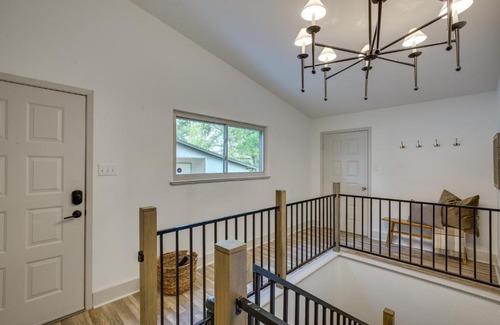 Kemp House | PickleballandSport Court Spacious Kemp Home!