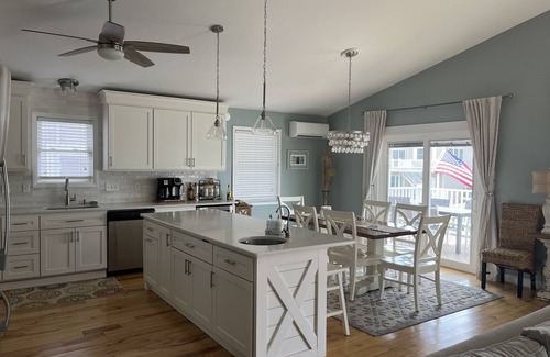 Fenwick Island House | Picture Perfect Canal Front 4/5BR Home on Fenwick Island- Walk to Everything !