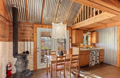 Lincoln Cabin | Picturesque 3-bedroom Cabin Hideaway in a wooded setting with a lake view!