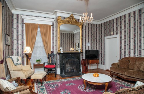 Limerick Apartment | Picturesque bed and breakfast, nestled in the foothills of the white mountains.
