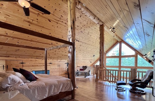 Parkland County Cabin | Picturesque Log House Getaway