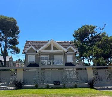 Villa Gesell House | Picun Cuyen