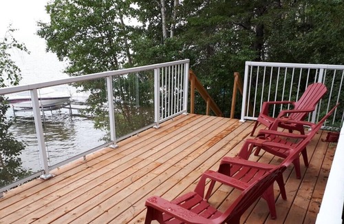 Westerose Cottage | Pigeon Lake Alberta Lakefront cabin
