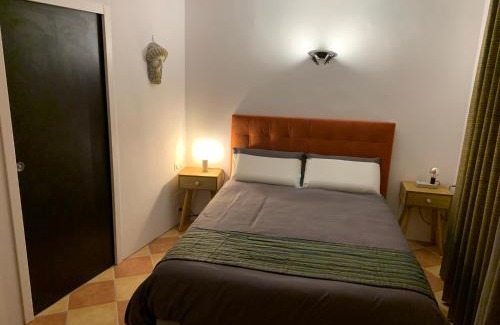 Montpellier-Centre Bed & Breakfast | PILA & BED Montpellier Centre Corum Comédie - Chambre calme climatisée - Quiet air-conditioned room