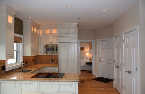 Commercial Street Hotel | Pilgrim House