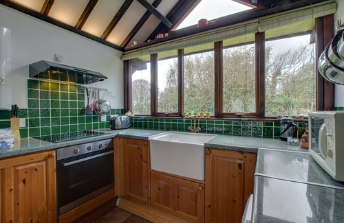 Bacton House | Pilgrims Chase - Three Bedroom House, Sleeps 6