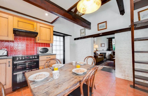 Bacton House | Pilgrims Progress - Two Bedroom House, Sleeps 4