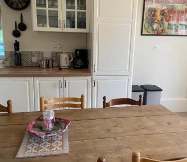 Plouguenast House | Pinabre Farmhouse