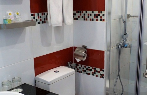 Kuching Hotel | Pine Garden Hotel