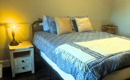 Fourmile Bed & Breakfast | Pine Mountain Inn