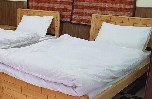 Azad Kashmir Resort | Pine Top Resort Batakundi