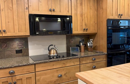 Brian Head House | Pine Tree D4 - SlopeSide at Pioneer Lift