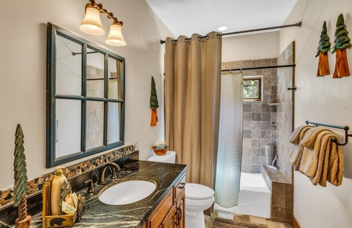 Lake Davis House | Pinehaven = Pine Heaven! - 127 PineHaven