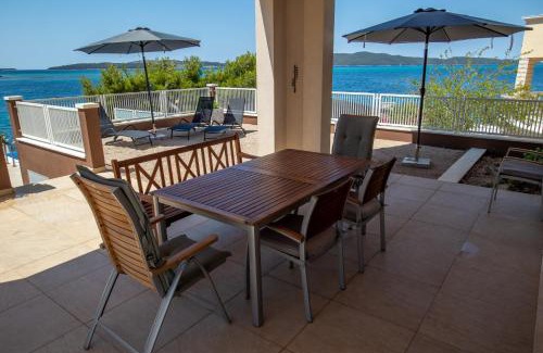 Brodarica Apartment | Pinna Nobilis Apartments - Ground Floor