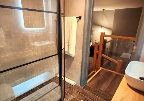 Cowes Hotel | Pinnacle Suites Hotel