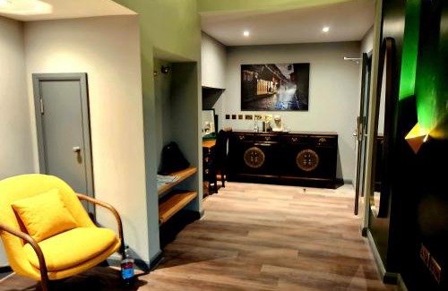 Cowes Hotel | Pinnacle Suites Hotel