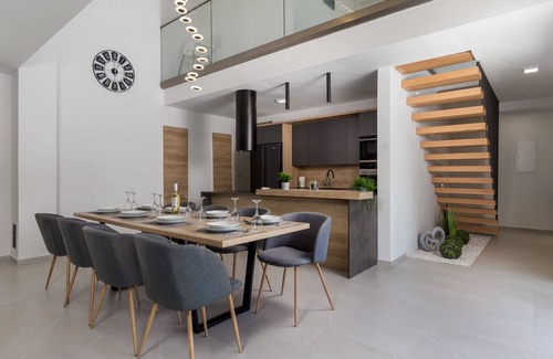 Lopar House | Pinnidae by Interhome