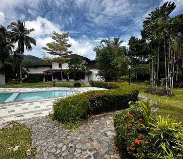 Pulau Perhentian Besar Resort | PIR - Resort Perhentian Island Bluestar