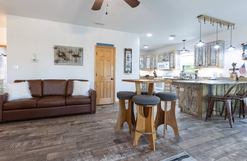 Surf Side Shores House | Pirate Daze- *Golf Cart! Pirate Themed, w/Game Room, Pool & Spa!