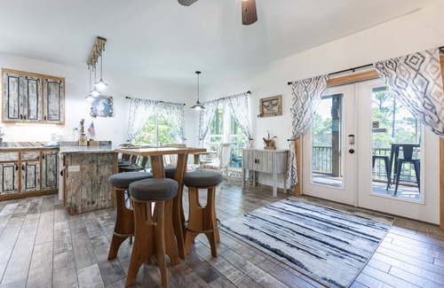 Surf Side Shores House | Pirate Daze- *Golf Cart! Pirate Themed, w/Game Room, Pool & Spa!