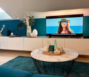 Bellevaux Apartment | Pit & Lodge