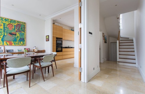Campden Apartment | Pitt Street by onefinestay