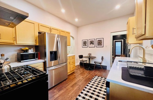 Lawrenceville House | Pittsburgh History Eclectic Luxury Upper Lawrenceville