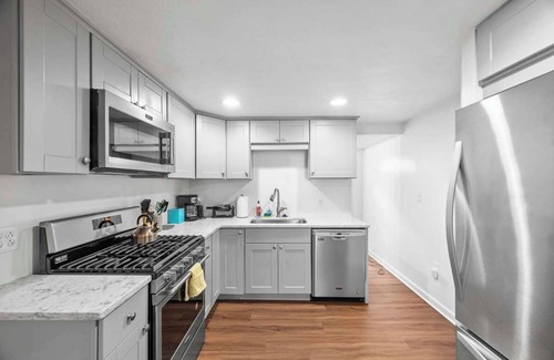 East Allegheny House | Pittsburgh North Shore Gem Walk to Stadiums