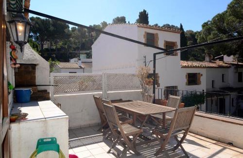 Pals House | Plaça Dels Pous 3