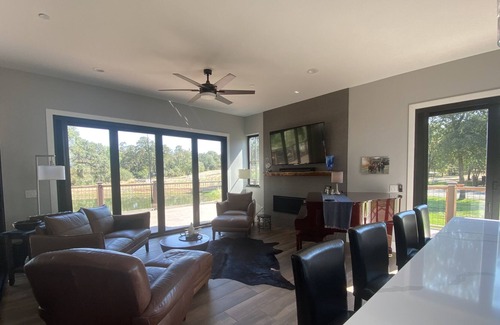 Cedar Ridge Villa | Placer Wine Trail- Country Vineyard Retreat