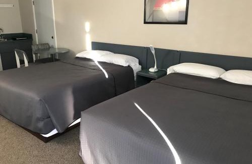 Stettler Hotel | Plains Motor Inn