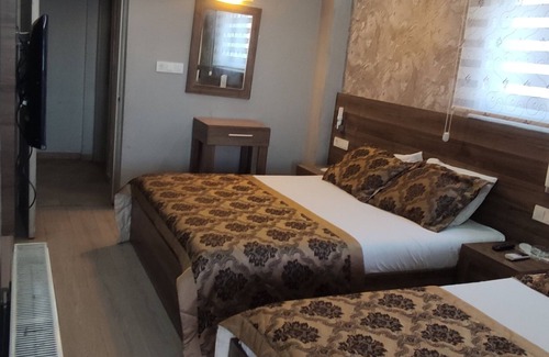 Buyukcekmece Hotel | Plaj Otel