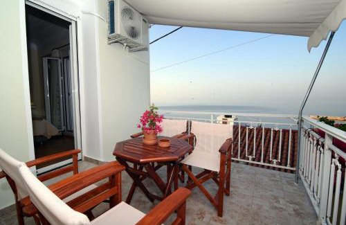 Plomari House | Plataneli House